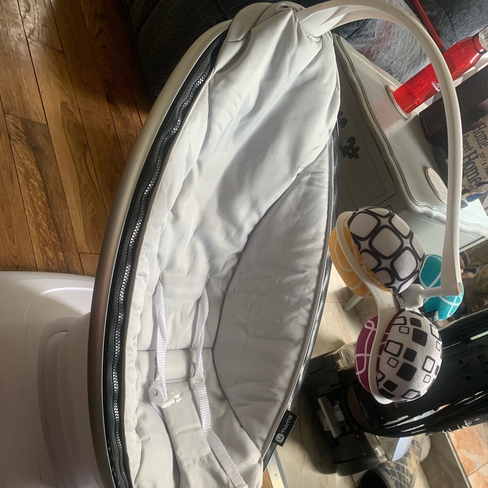 Mamaroo 4